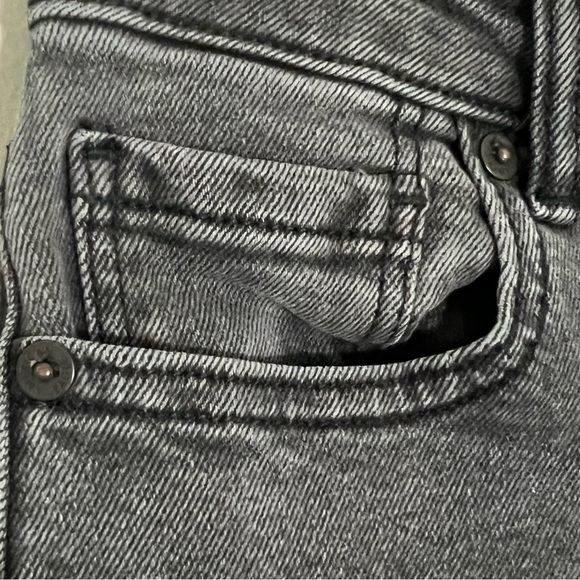 American Eagle Dark Grey High Rise Mom Jeans NWOT - Picture 3 of 8